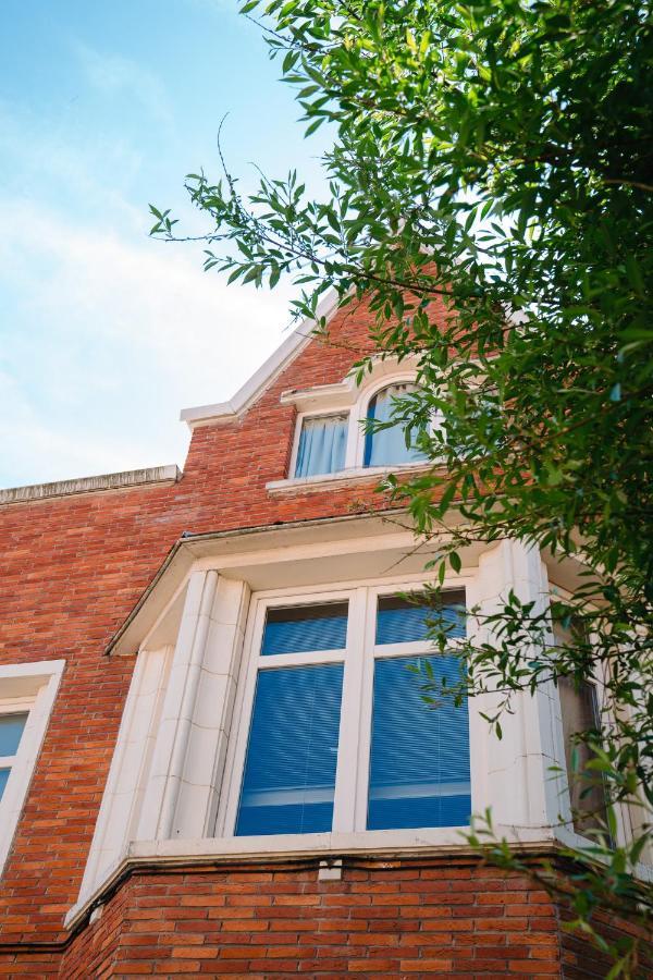Villa Rowan Остенде Экстерьер фото